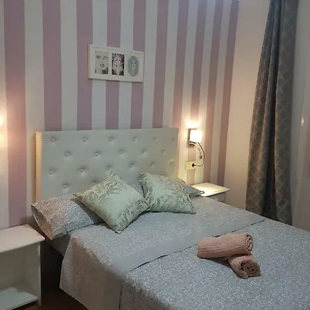 Malaga Center Apartamento Nerja